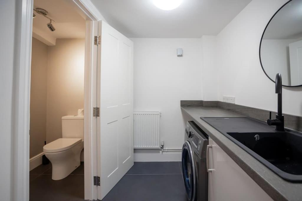 Hereford - Clifton Villa - Beautifully Presented House Located A Short Walk From City Centre - Sleeps 6 Guests - Perfect For Exploring Hereford - Hosted By Rentmyhouse Esterno foto