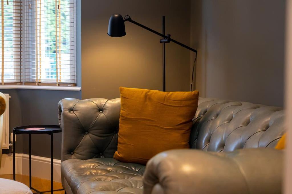 Hereford - Clifton Villa - Beautifully Presented House Located A Short Walk From City Centre - Sleeps 6 Guests - Perfect For Exploring Hereford - Hosted By Rentmyhouse Esterno foto